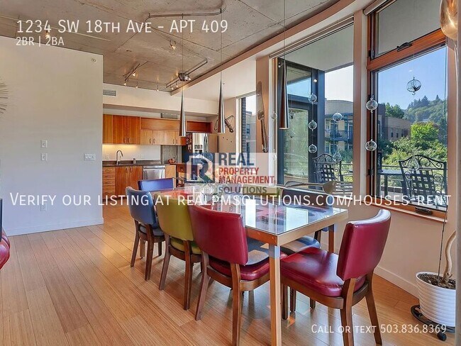 Building Photo - 1234 SW 18th Ave