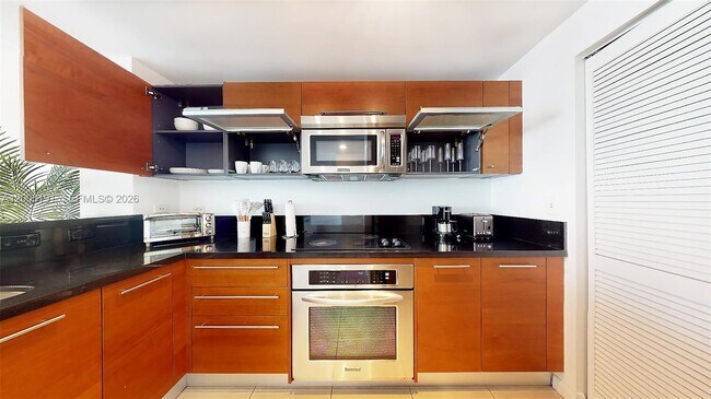 Building Photo - 244 Biscayne Blvd