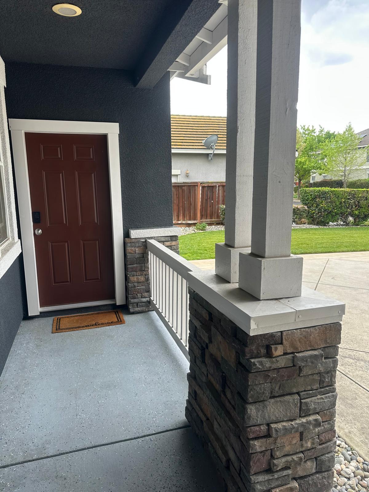 Entry to In-Law - 1764 La Pergola Dr