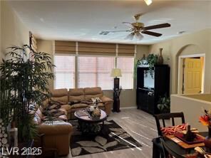 Building Photo - 3975 N Hualapai Way