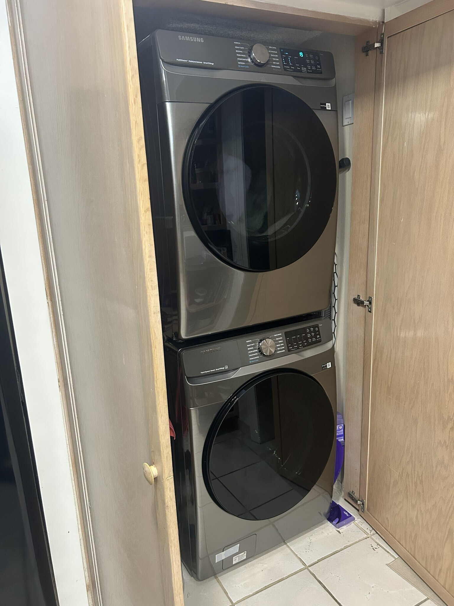 Building Photo - 7732 Camino Real