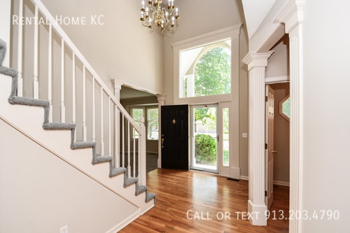 Building Photo - 11912 W 132nd St