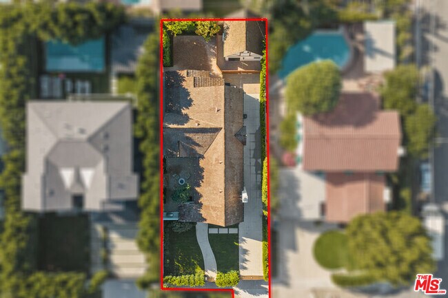 Building Photo - 4265 Denny Ave