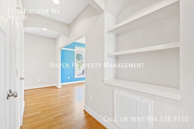 Building Photo - 1714 Anchor Wy