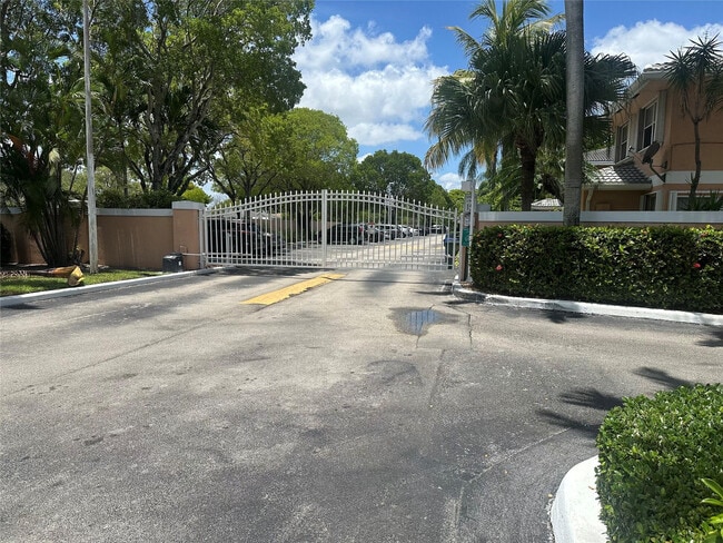 Building Photo - 3263 NW 44th St