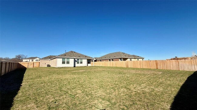 Building Photo - 205 Corniche Cir