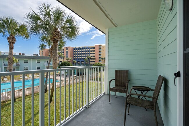 Building Photo - 215 Venus Ct