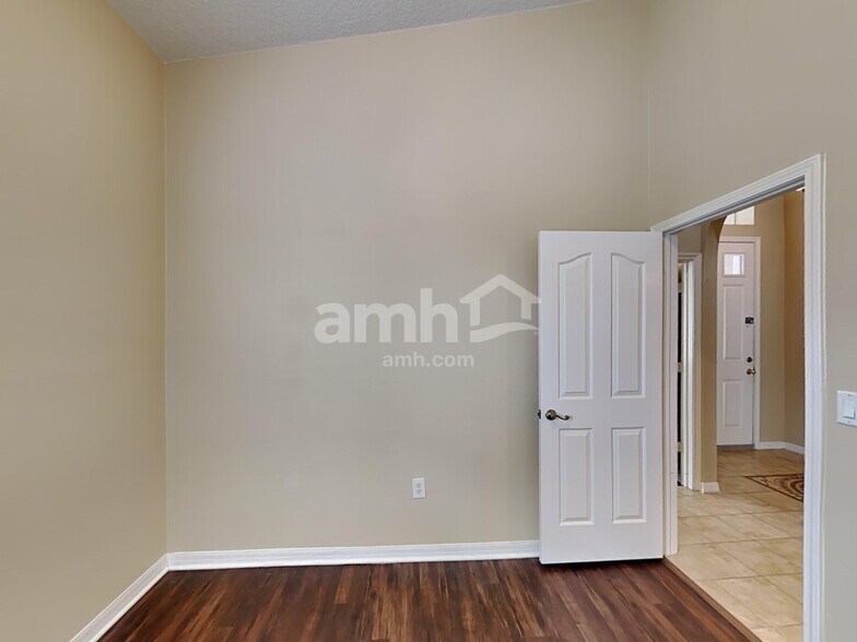 Building Photo - 12016 Tasha Ct