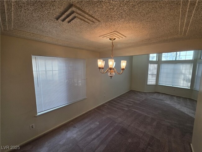 Building Photo - 321 S Bent Creek Dr