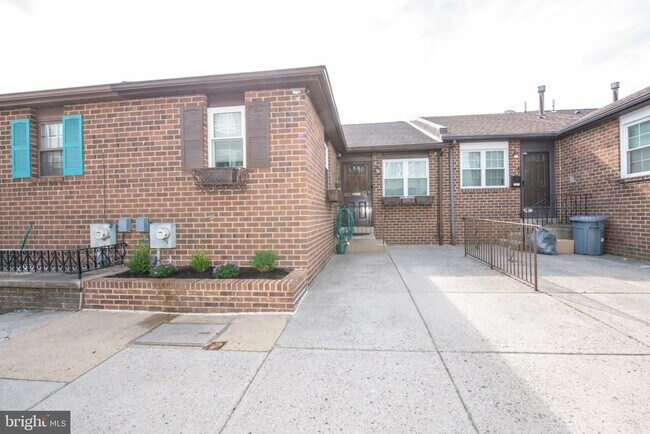 Building Photo - 3449 Belgrade St