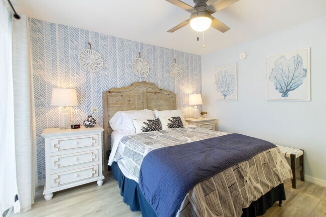 Building Photo - 8921 Blind Pass Rd