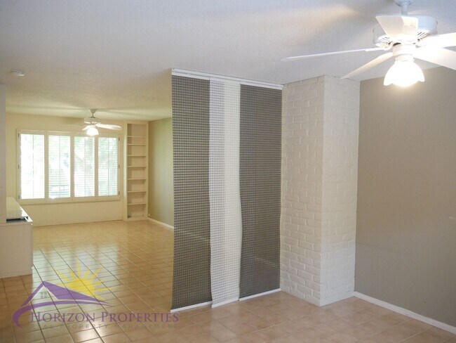 Building Photo - 1330 Vanderbilt Way