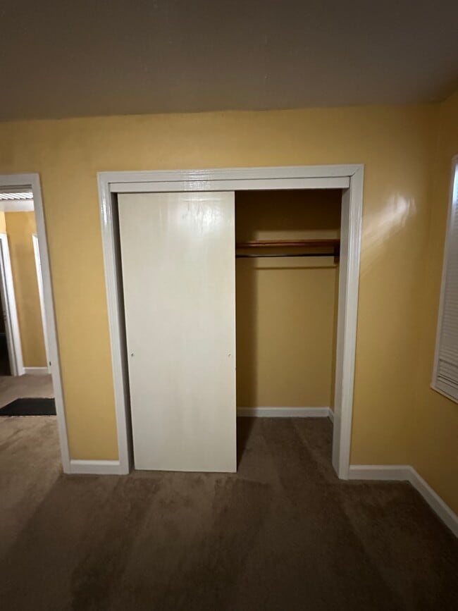 Building Photo - 1736 Gibralter Dr