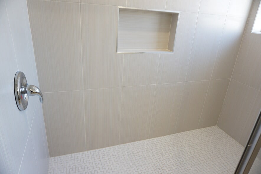 Building Photo - 12036 Shadow Ridge Way