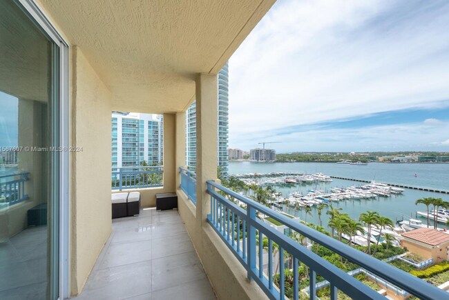 Building Photo - 90 Alton Rd