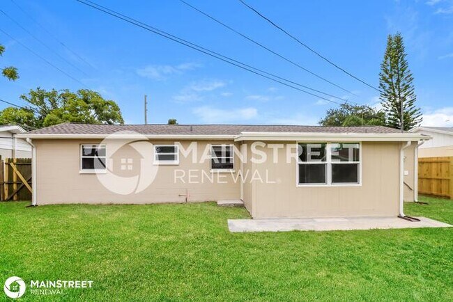 Building Photo - 4151 Ridgefield Ave, Holiday, FL 34691