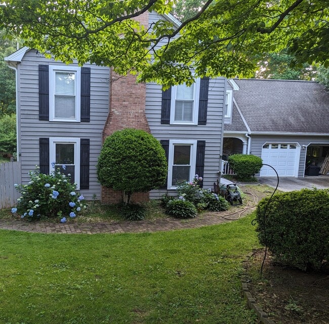Building Photo - 1116 Santa Fe Station