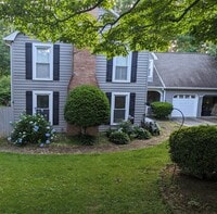 Building Photo - 1116 Santa Fe Station