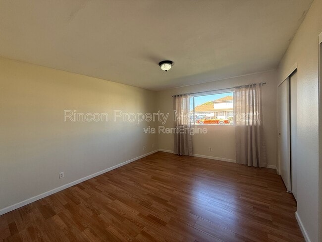 Building Photo - 3260 Taffrail Ln