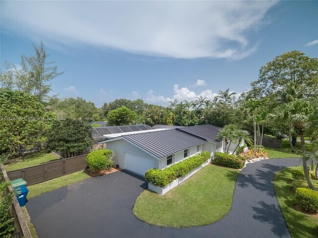 Building Photo - 14520 SW 79th Ct