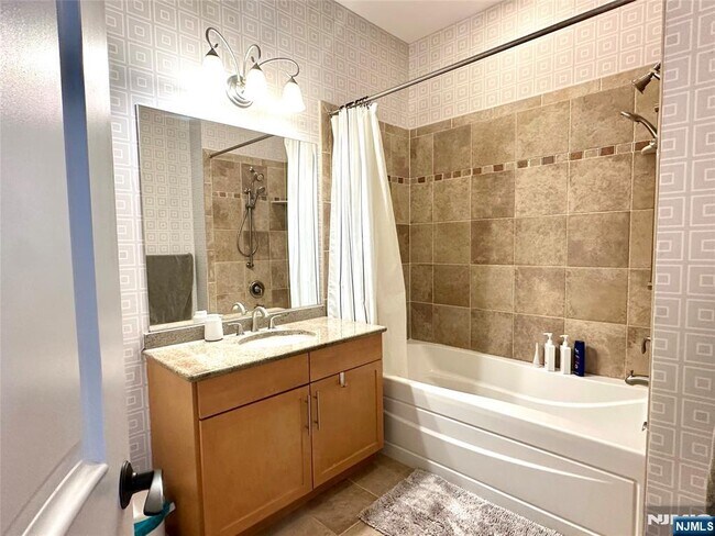 Building Photo - 2308 The Plaza