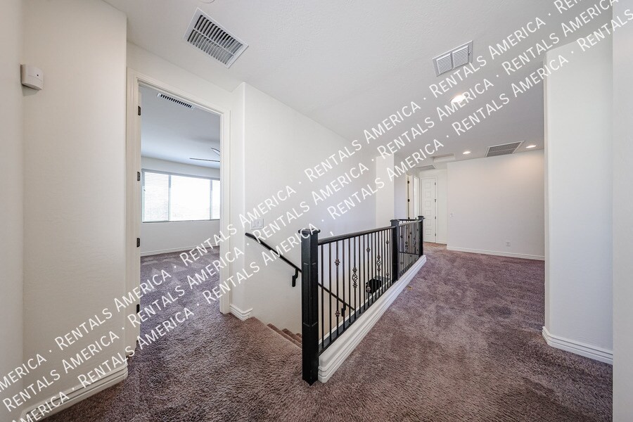 Building Photo - 22483 N 95th Dr