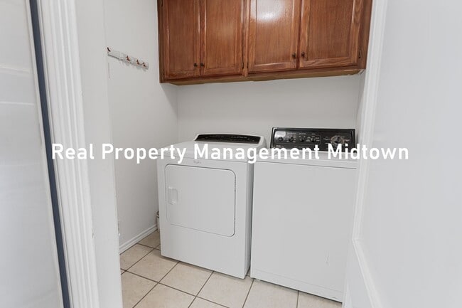 Building Photo - Charming Condo in Established Community of...