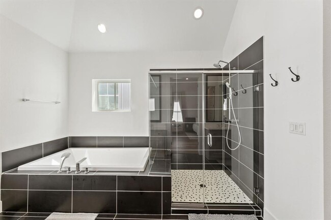 Building Photo - 4501 Night Owl Ln