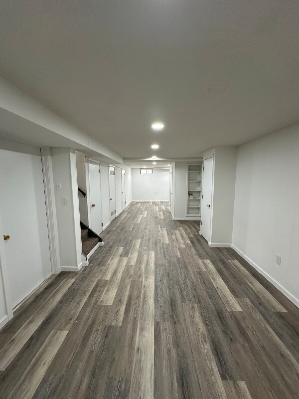 Building Photo - 9418 Meredith Ave