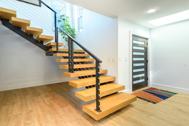 Building Photo - 4426 Campbell Dr