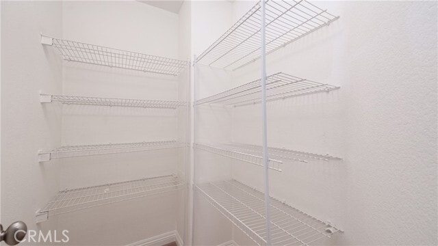 Building Photo - 5916 Wilshire Dr