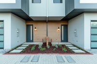 Building Photo - 103-119 Darlington Lane