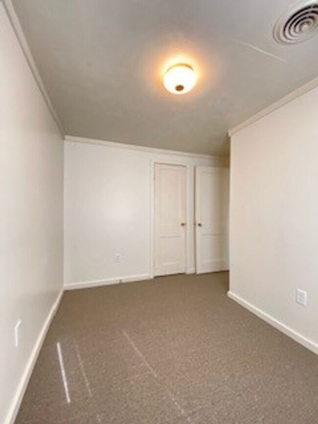 Building Photo - Big Value At An Affordable Rate - Water In...
