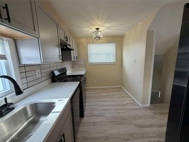 Building Photo - 6315 Charles Ave