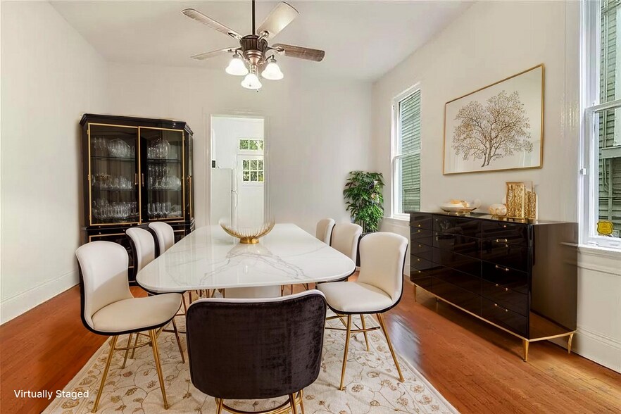 Virtually Staged - 8 Neron Pl