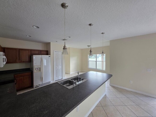 Building Photo - 442 Mulberry Ct