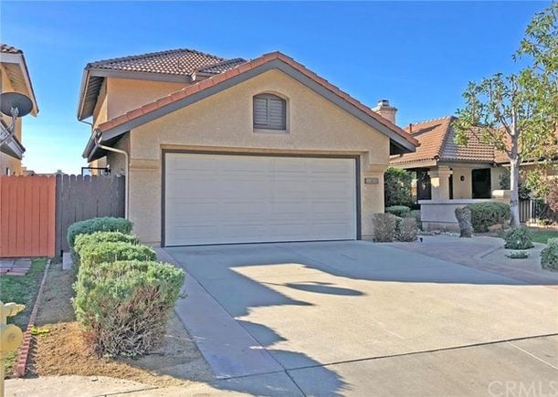 Building Photo - 10581 Sunburst Dr