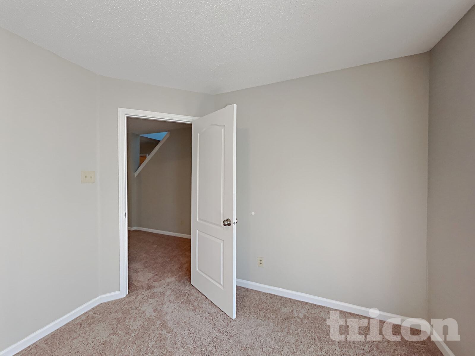Building Photo - 7921 Crackling Ln