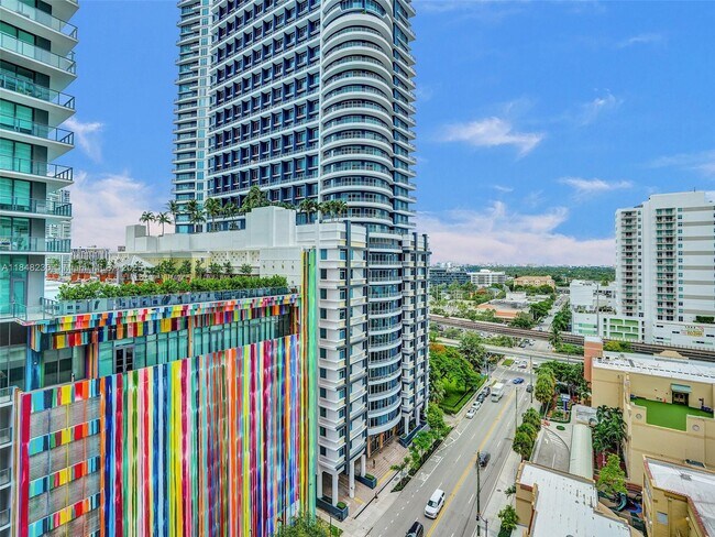 Building Photo - 1250 S Miami Ave