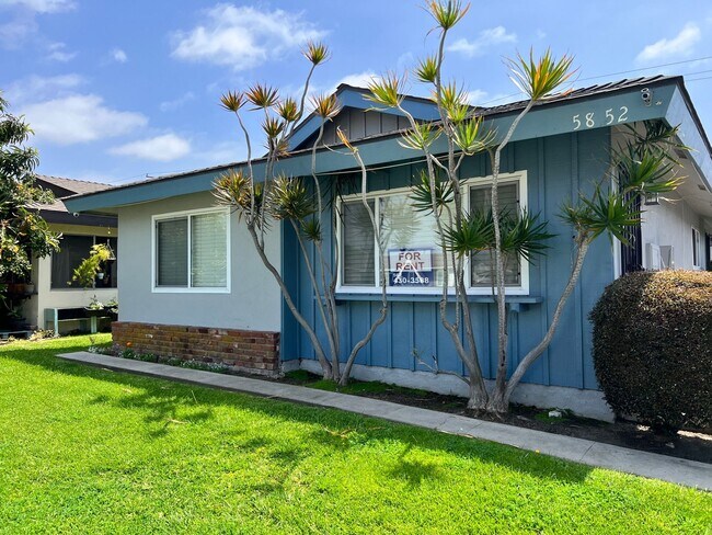 Building Photo - 5852 Santa Barbara Ave