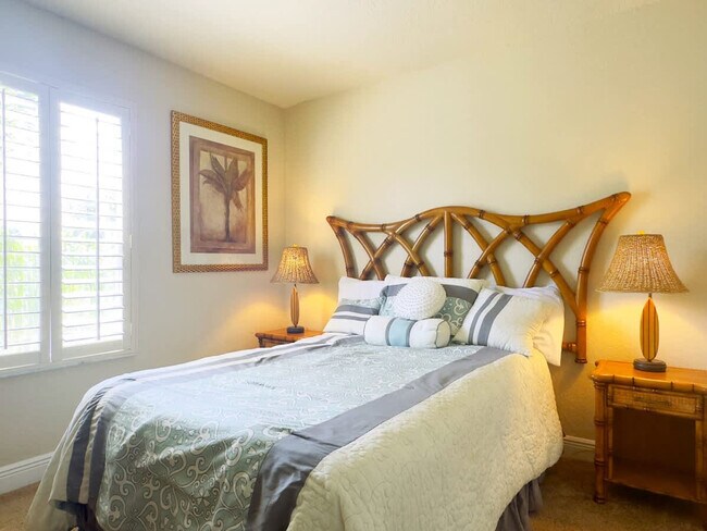 Building Photo - 3306 Calabria Ave