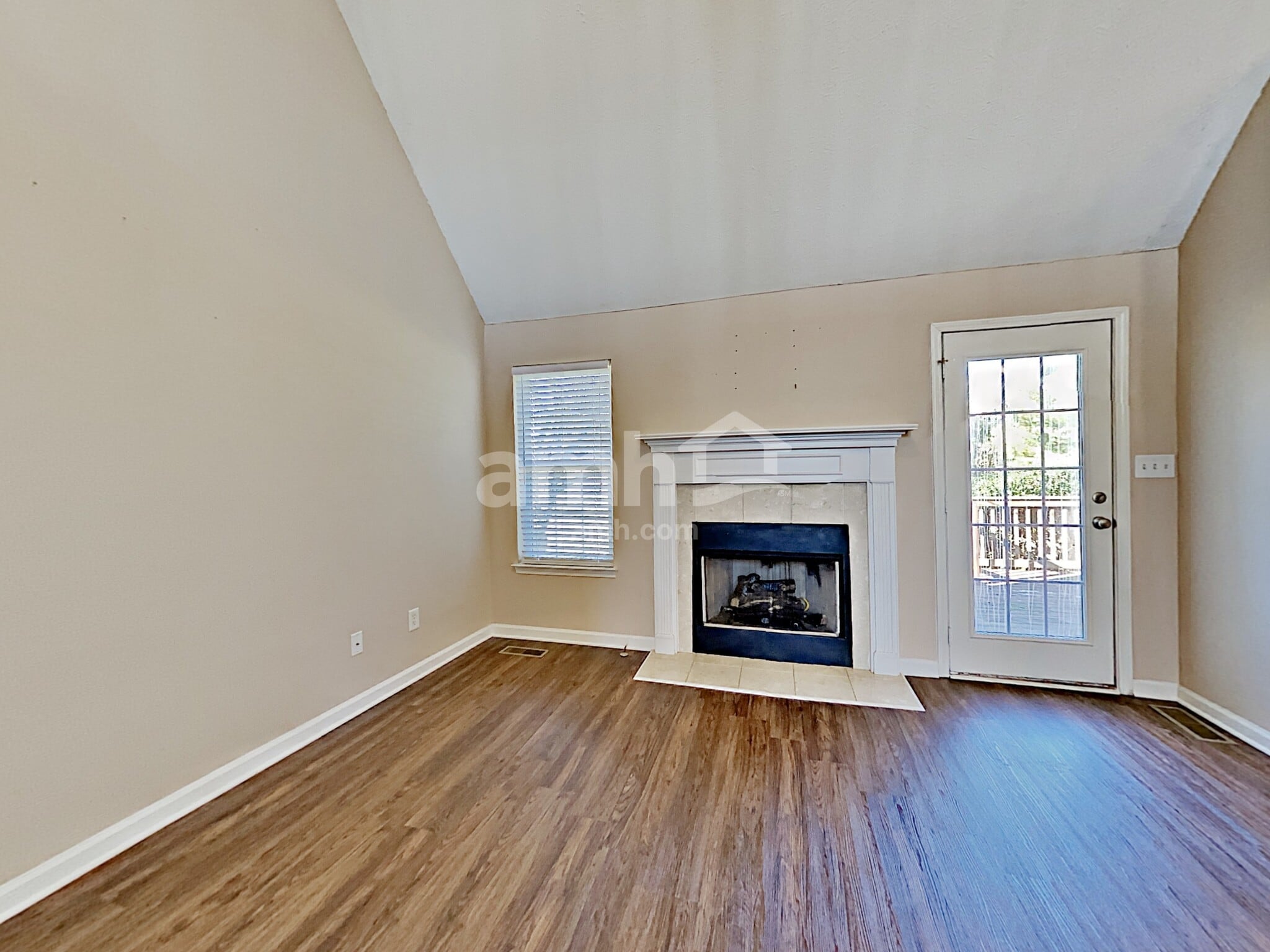 Building Photo - 1150 Rock Ledge Pass