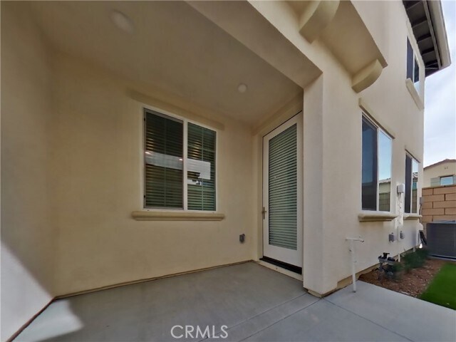 Building Photo - 31524 Hans Dr