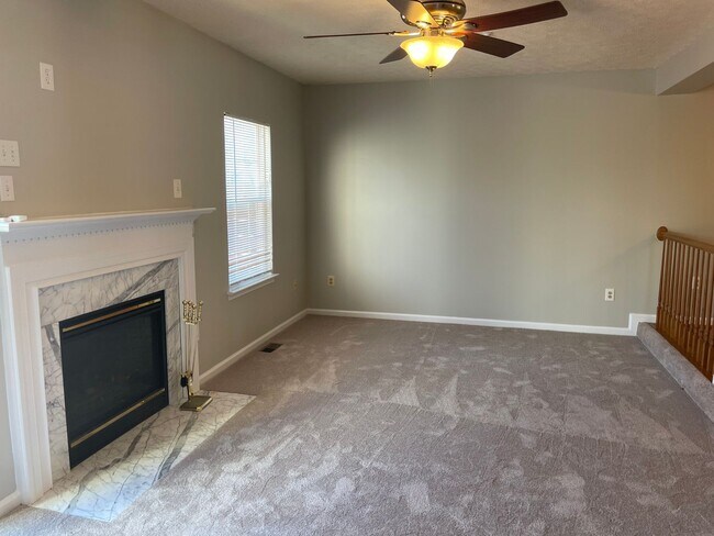 Building Photo - Townhome in Walden! Coming soon!