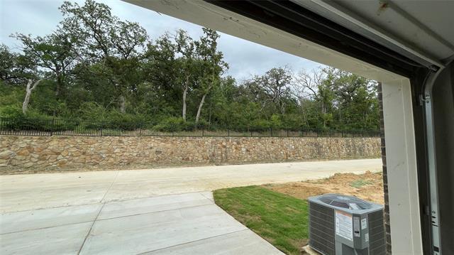 Building Photo - 235 Territory Trl