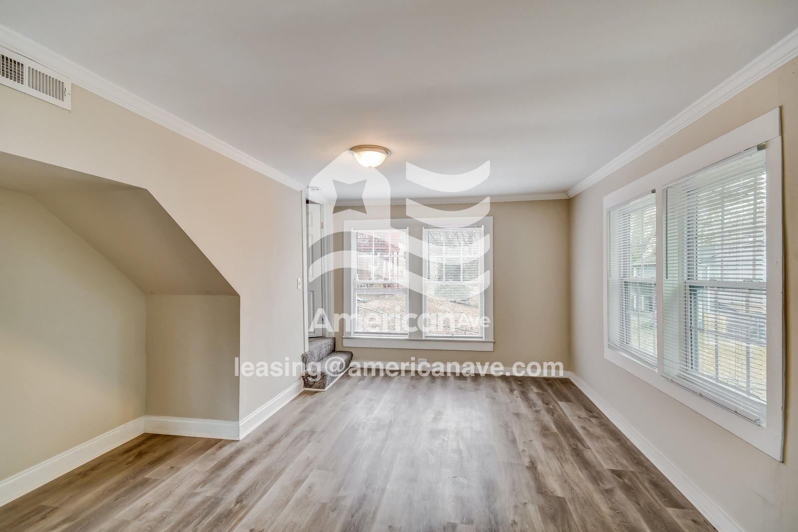 Building Photo - 7206 4th Ave S