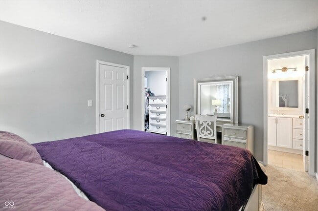 Building Photo - 6495 Titania Dr