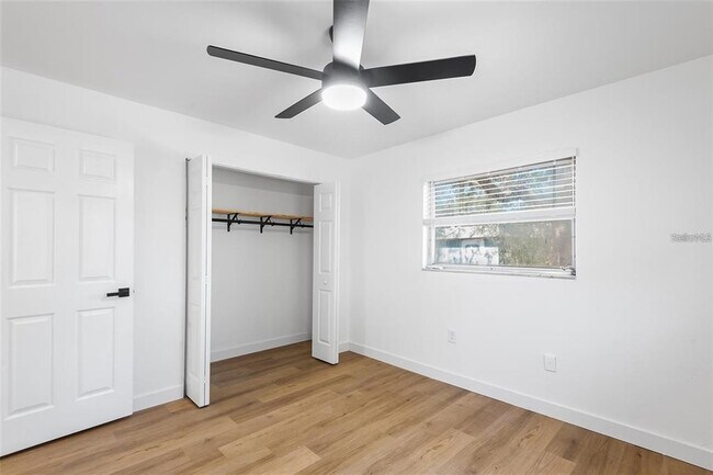 Building Photo - 2865 51st St S