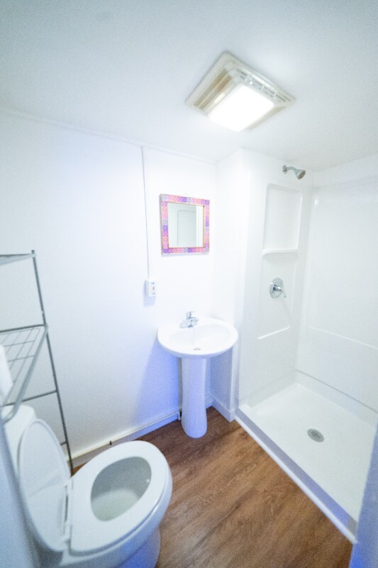 Building Photo - 517 High St