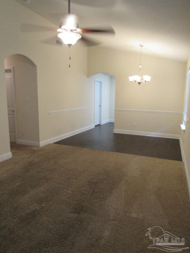 Building Photo - 279 Cottage View Dr